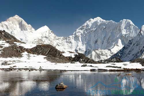 Makalu Base Camp Trek